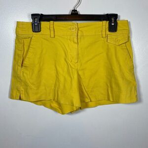 Trina Turk Short Women's Regular Fit Size 4 Cuffed City Chino‎ Casual Yellow